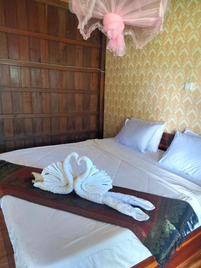 Riverside Bungalow Ban Dondét 외부 사진