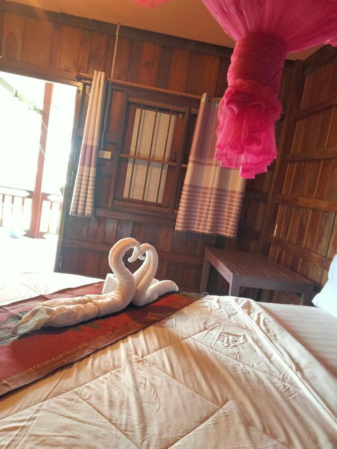 Riverside Bungalow Ban Dondét 외부 사진