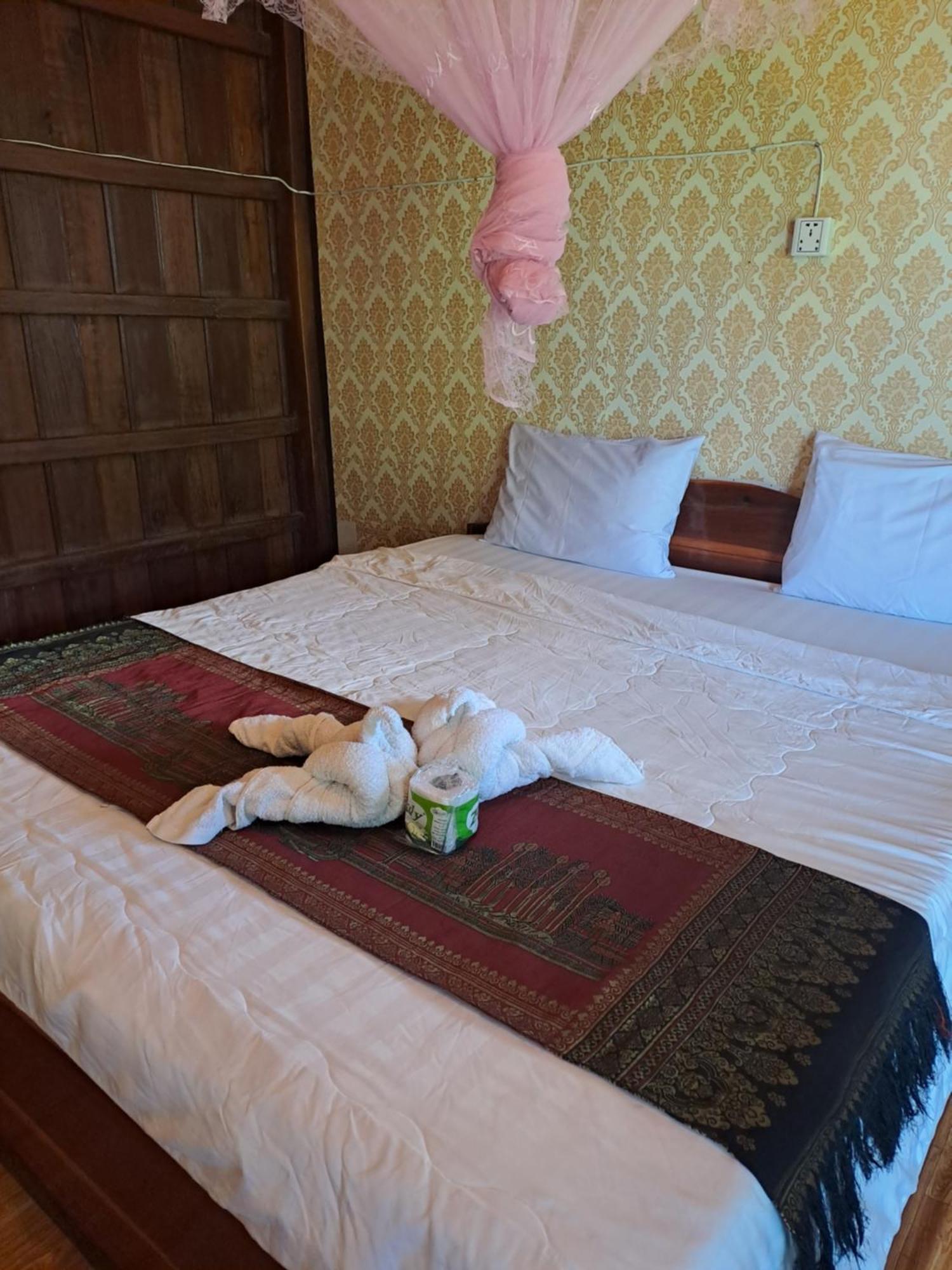 Riverside Bungalow Ban Dondét 외부 사진